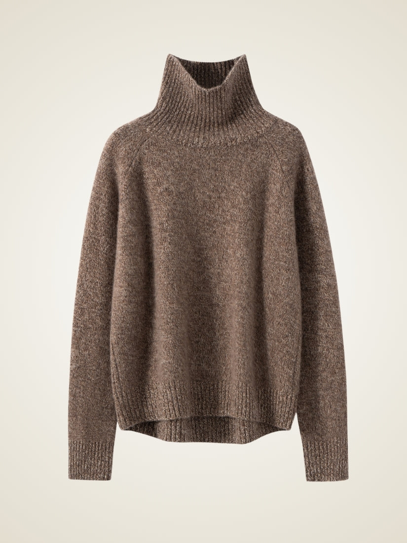 Kiersten — Brown Oversized Turtleneck Cashmere Sweater | The Cashmere Studio