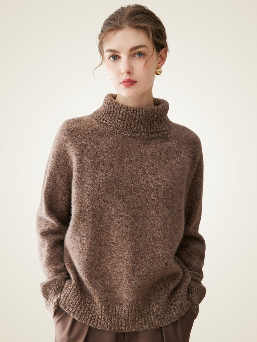 Kiersten — Brown Oversized Turtleneck Cashmere Sweater | The Cashmere Studio