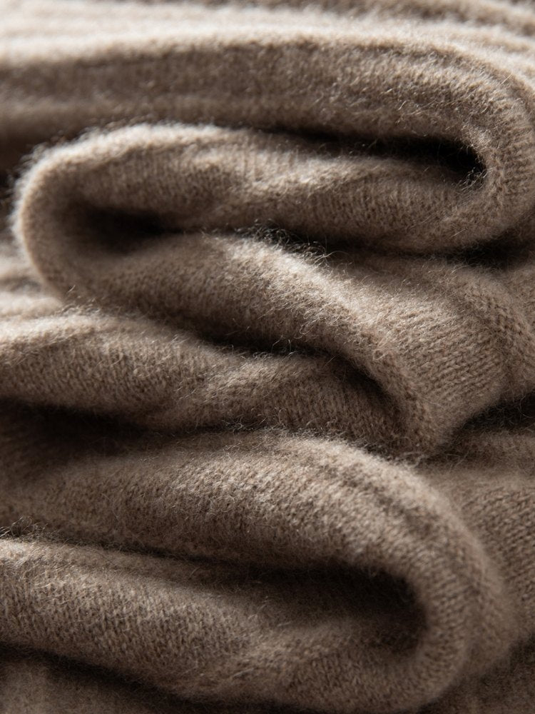 Amivelle - Ribbed Cashmere Skirt | The Cashmere Studio