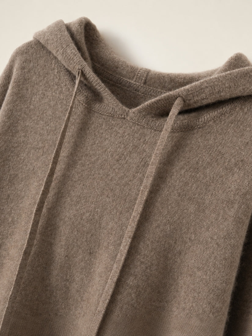Avienna — Cashmere Hoodie Detail | The Cashmere Studio