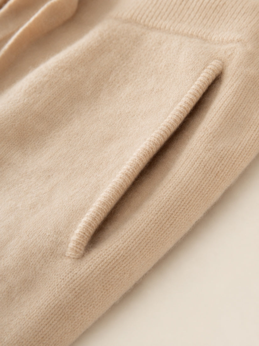Avienna — Wide-Leg Cashmere Pants Detail | The Cashmere Studio
