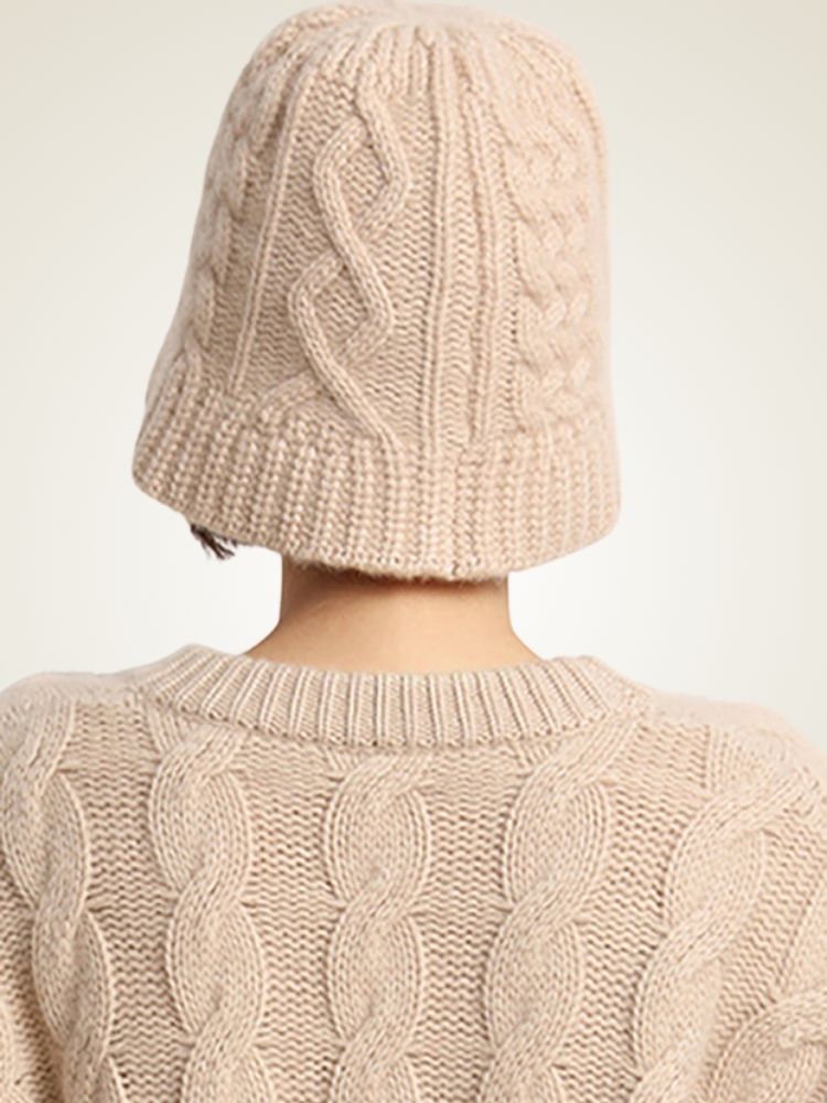 Leonella - Beige Cable-Knit Cashmere Bucket | The Cashmere Studio