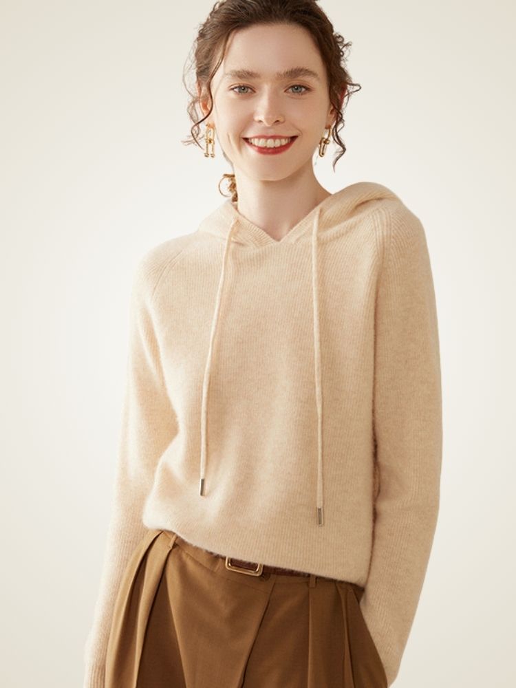 Colleen - Beige Ribbed Cashmere Hoodie | The Cashmere Studio