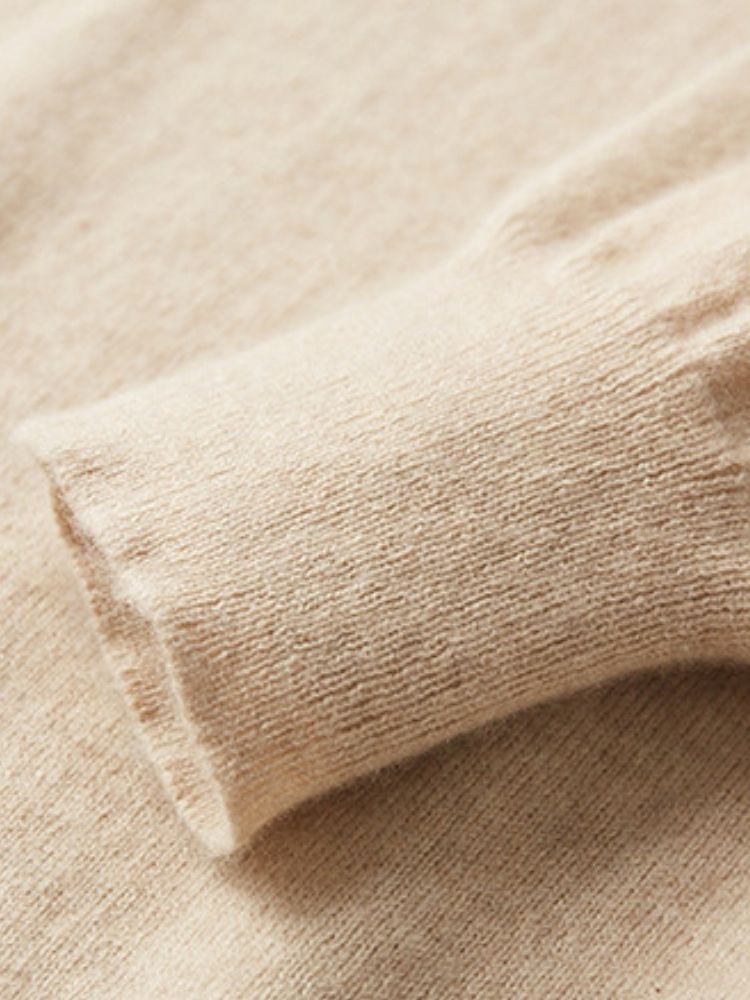 Amos - Beige Cashmere Turtleneck Sweater | The Cashmere Studio
