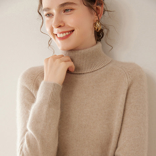 Lysandra - Beige Classic Cashmere Turtleneck | The Cashmere Studio