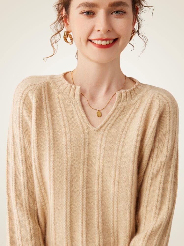 Arelia - Ivory Ribbed Cashmere Sweater | The Cashmere Studio