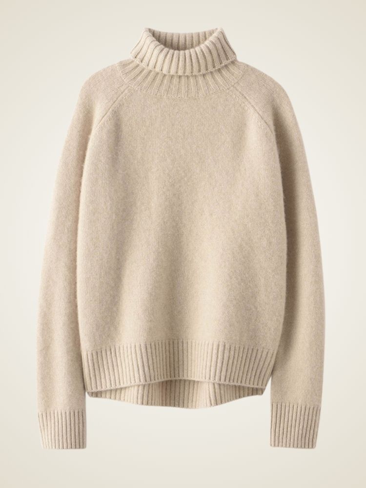 Melina - Beige Ribbed Cashmere Turtleneck | The Cashmere Studio