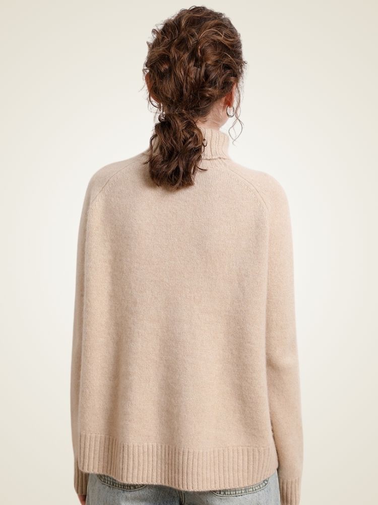 Melina - Beige Ribbed Cashmere Turtleneck | The Cashmere Studio