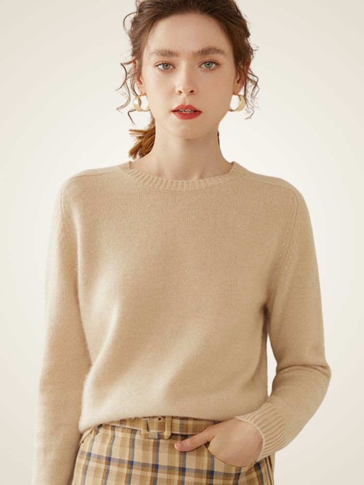Valienne - Beige Crewneck Cashmere Sweater | The Cashmere Studio