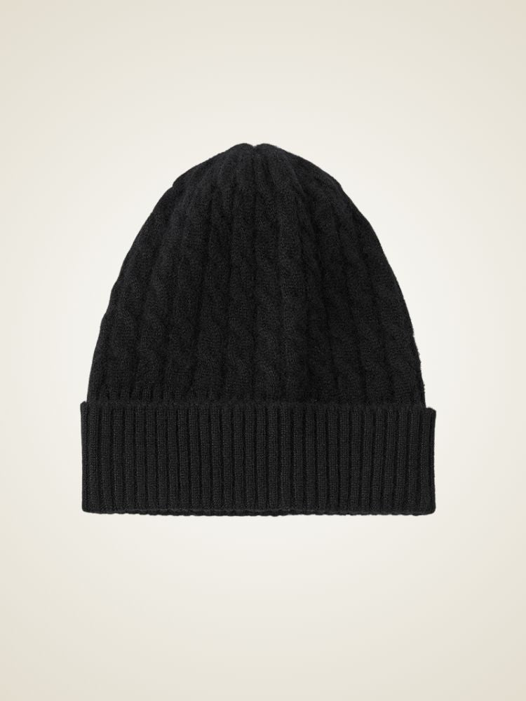 Kiah - Black Cable-Knit Cashmere Hat | The Cashmere Studio