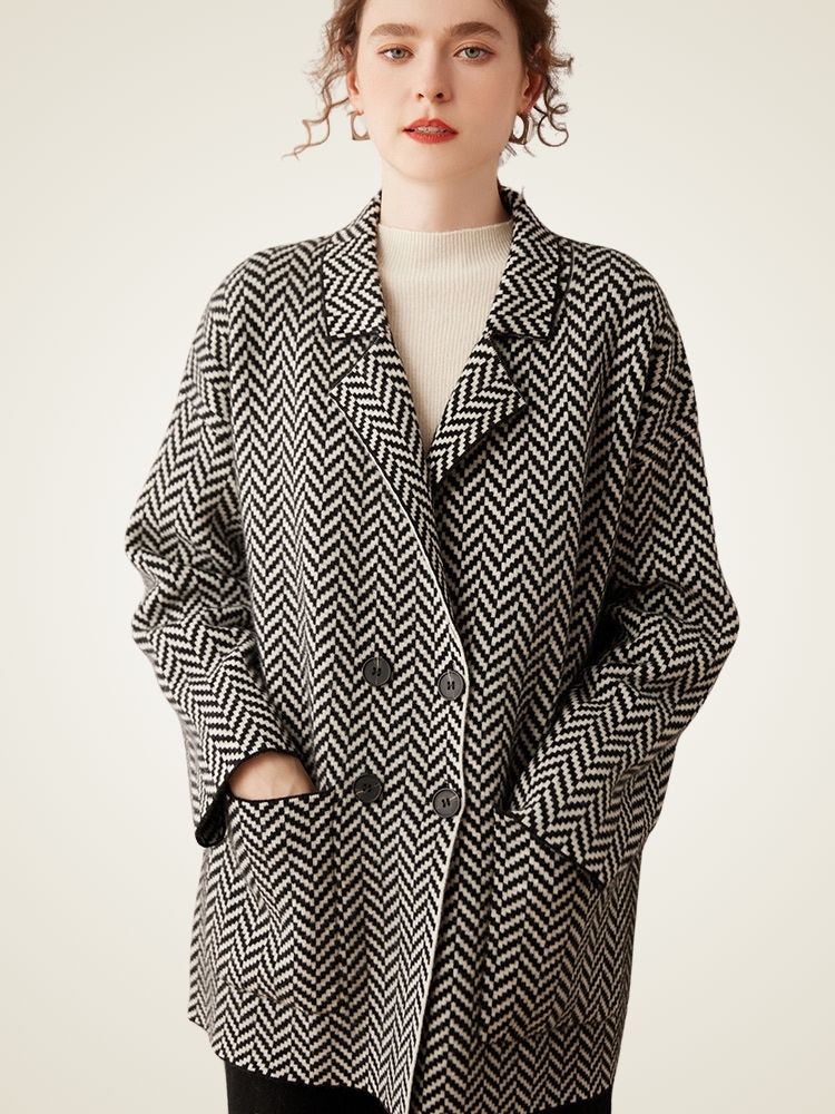 Elysia - Black Herringbone Cashmere Coat | The Cashmere Studio