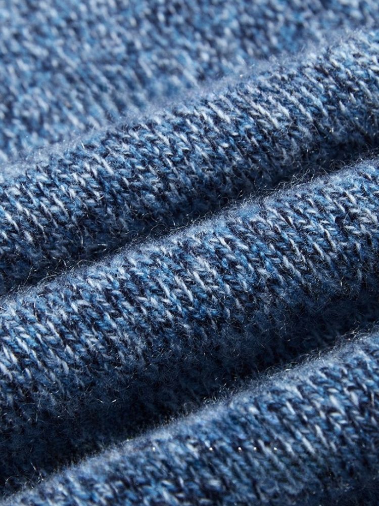 Forest - Blue Cashmere Crewneck Sweater | The Cashmere Studio
