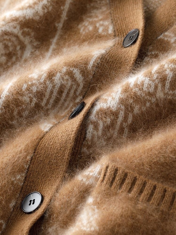 Zellis - Camel Buttoned Cashmere Cardigan | The Cashmere Studio