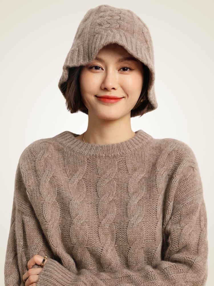 Leonella - Camel Cable-Knit Cashmere Bucket | The Cashmere Studio