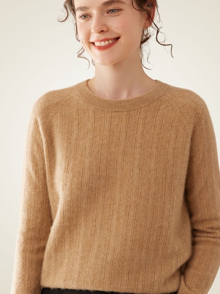 Larie - Camel Ribbed Cashmere Sweater | The Cashmere Studio