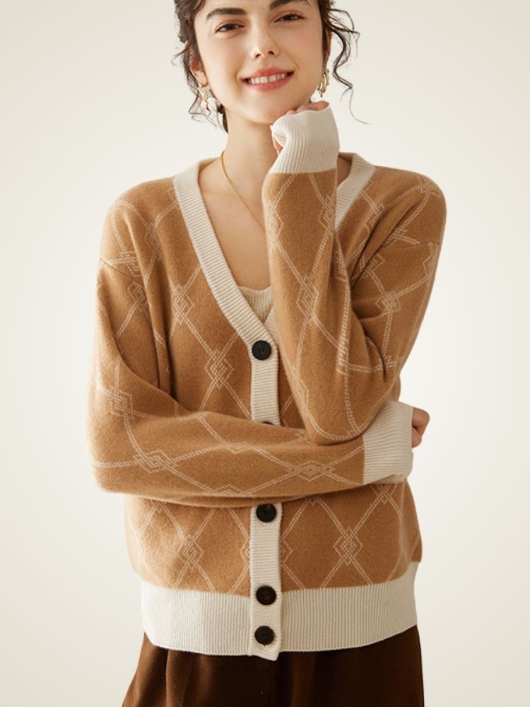 Ninette - Camel Diamond Knit Pattern Cashmere Cardigan | The Cashmere Studio