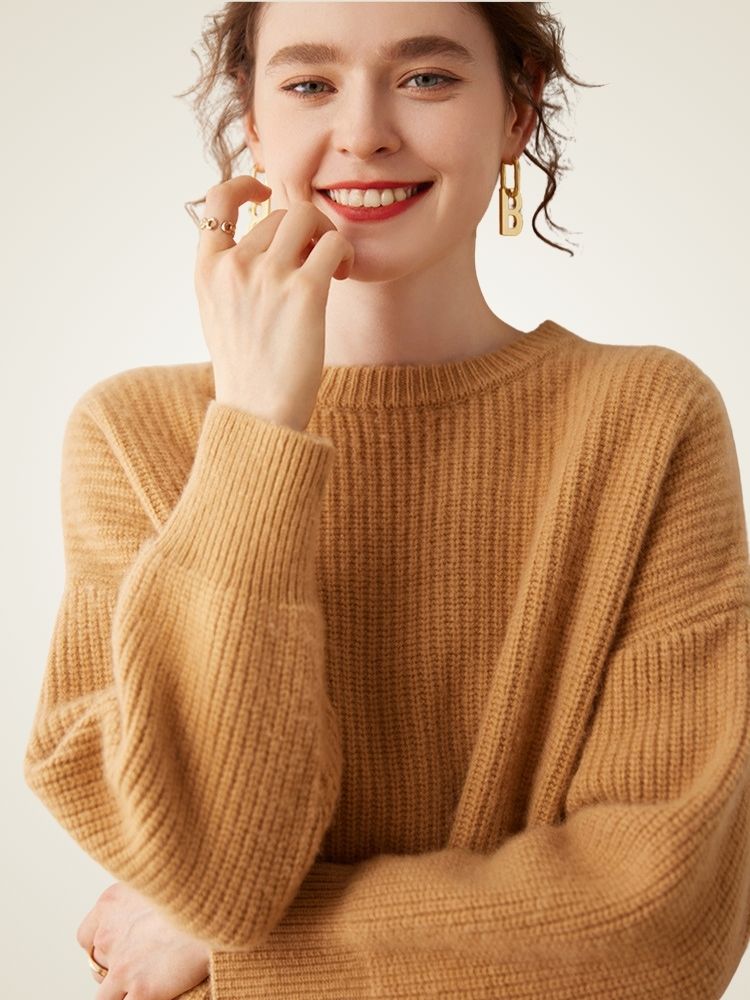 Meirae - Crew Neck Cashmere Sweater | The Cashmere Studio