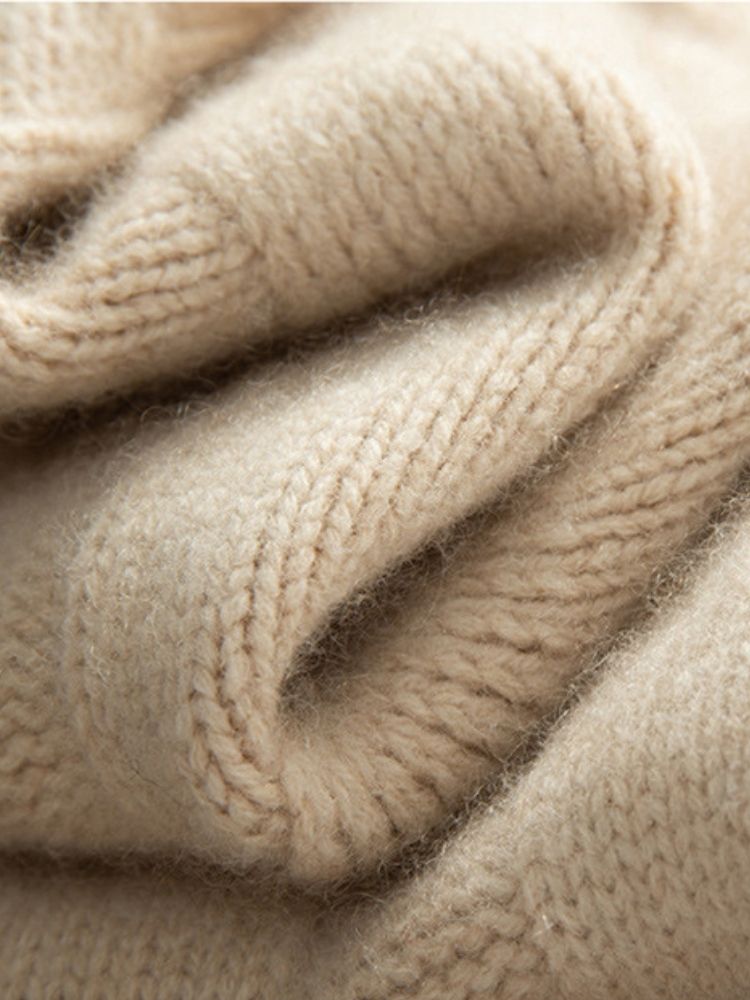 Eralith - Cable Knit Cashmere Sweater | The Cashmere Studio