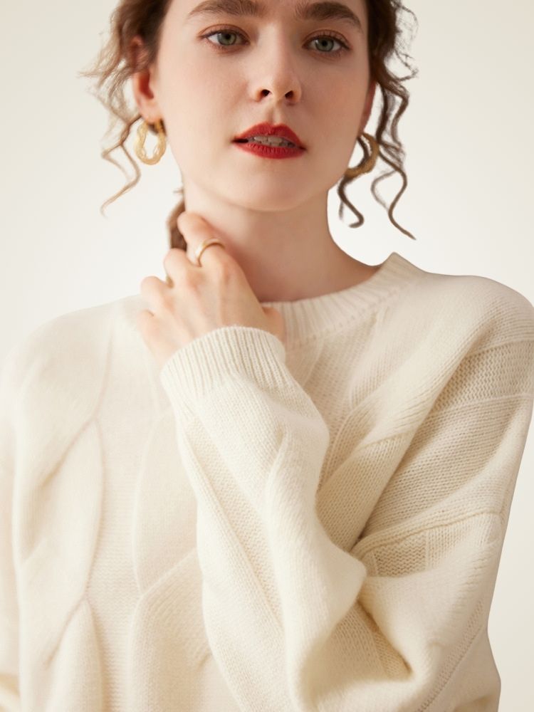 Eralith - Cable Knit Cashmere Sweater | The Cashmere Studio
