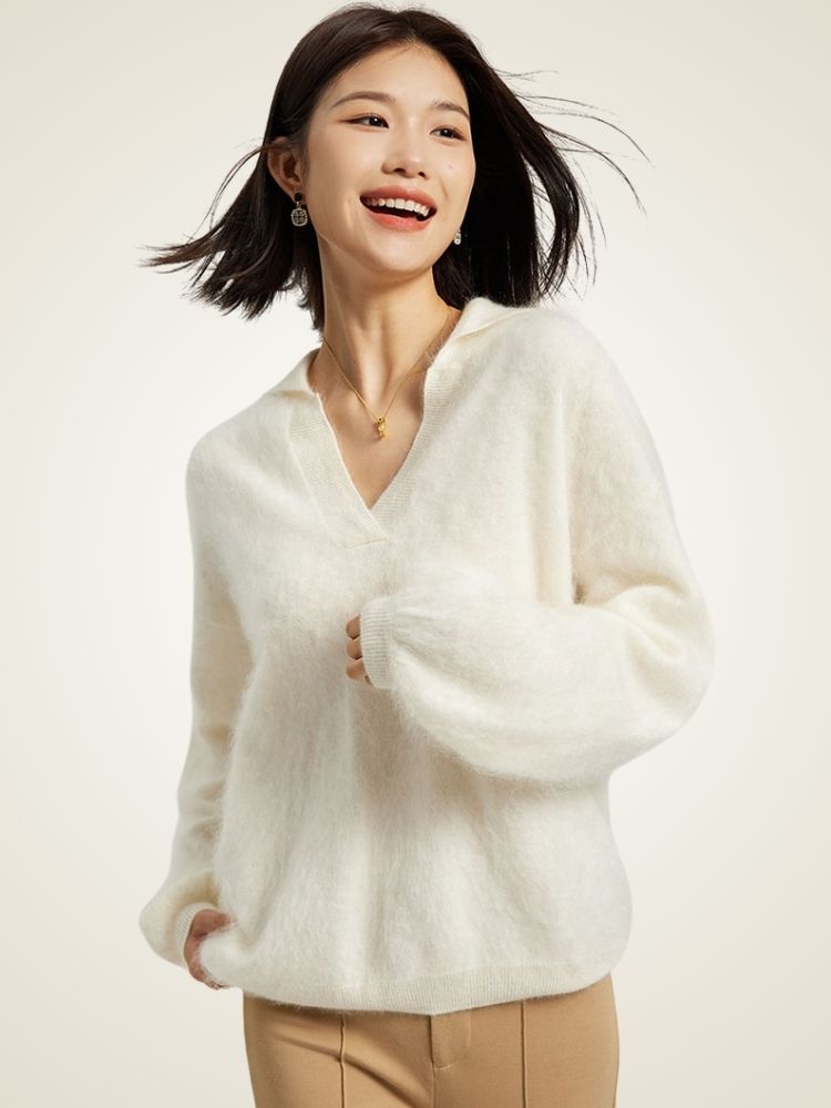 Tanelis - V-neck Cashmere Sweater | The Cashmere Sweater