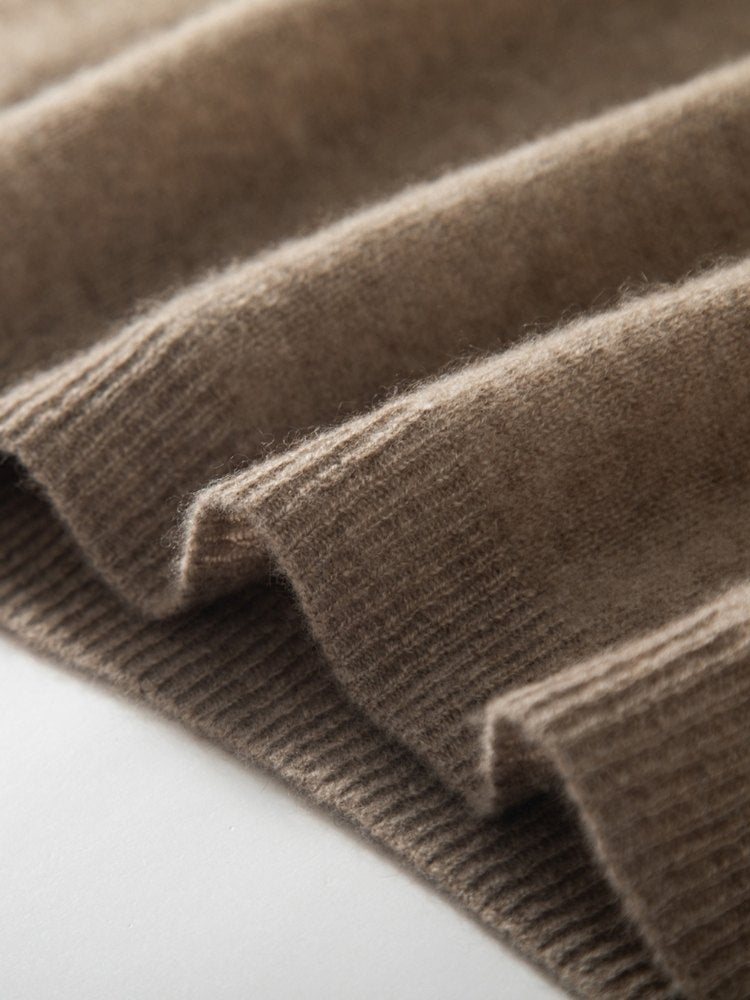 Cirelle - Crew Neck Cashmere Sweater | The Cashmere Studio