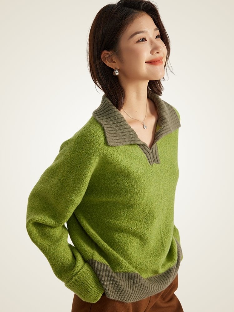 Daevina - V-Neck Cashmere Sweater | The Cashmere Studio