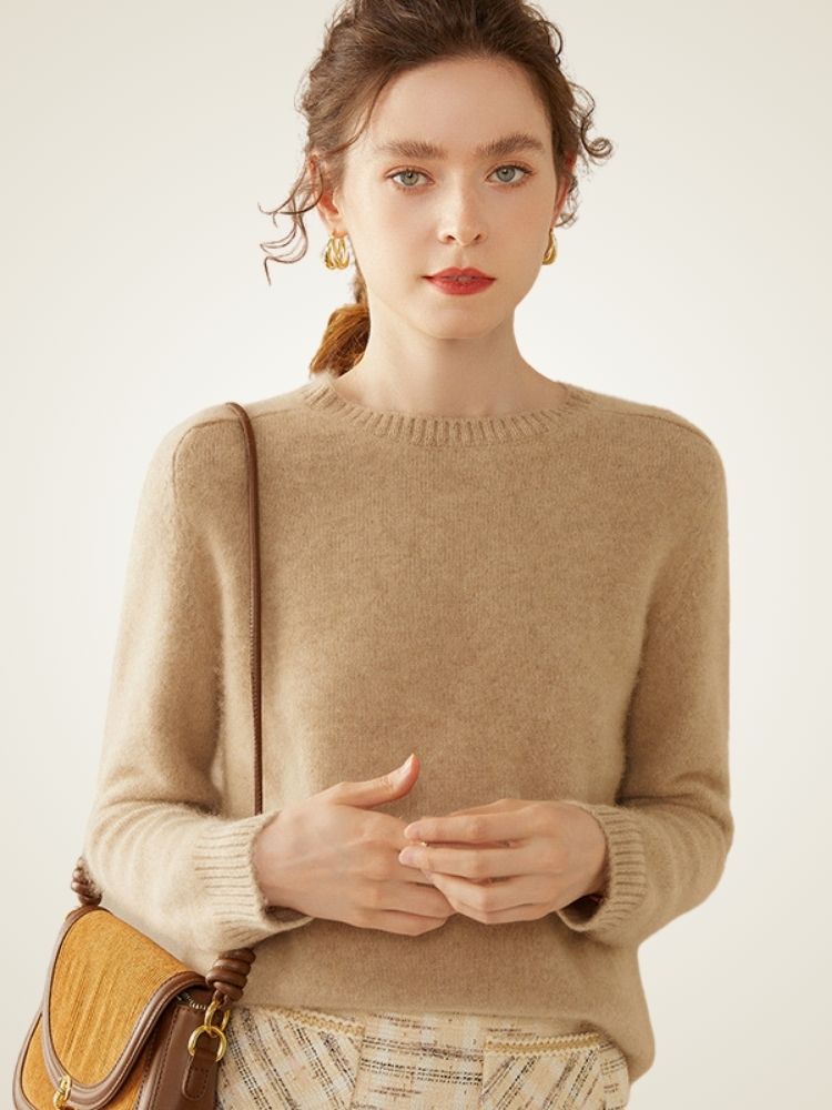 Valienne - Dark Beige Crewneck Cashmere Sweater | The Cashmere Studio