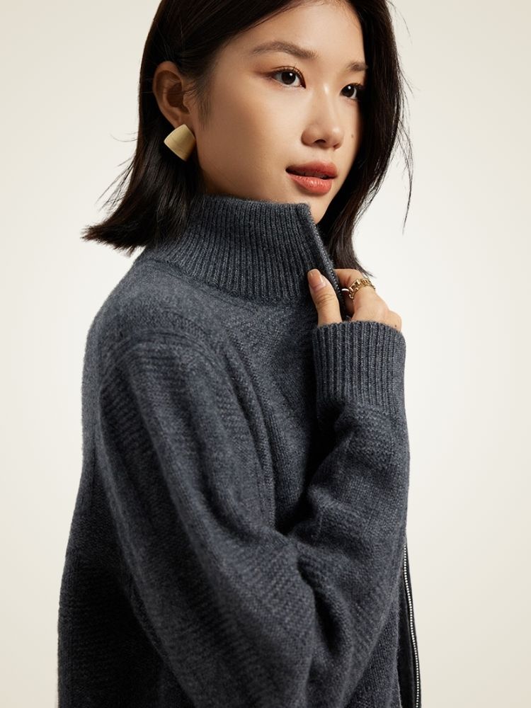 Vala - Dark Gray Zip-Up Cashmere Sweater | The Cashmere Studio
