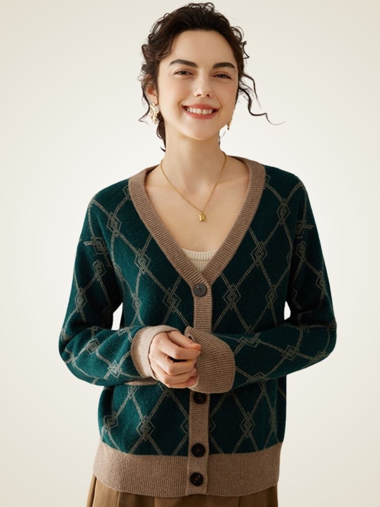 Ninette - Dark Green Diamond Knit Pattern Cashmere Cardigan | The Cashmere Studio