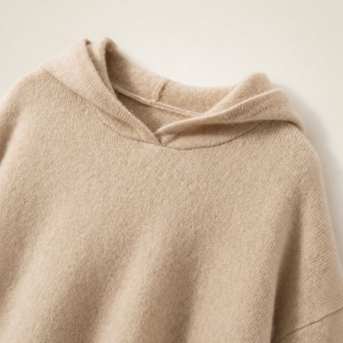Dravena — Beige Oversized Cashmere Hoodie | The Cashmere Studio