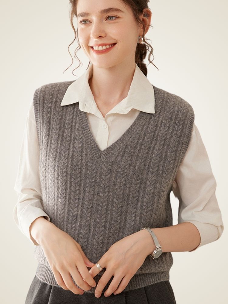 Magali - Gray Cable-Knit Cashmere Vest | The Cashmere Studio