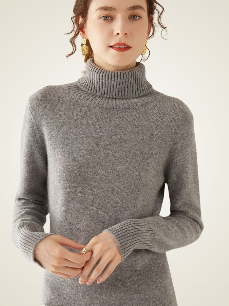 Mayowa - Gray Turtleneck Cashmere Dress | The Cashmere Studio