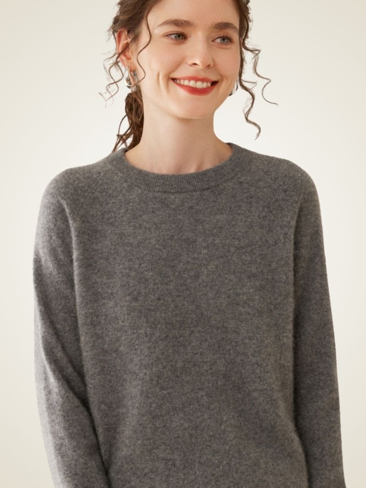 Galithia - Gray Crew Neck Cashmere Sweater | The Cashmere Studio