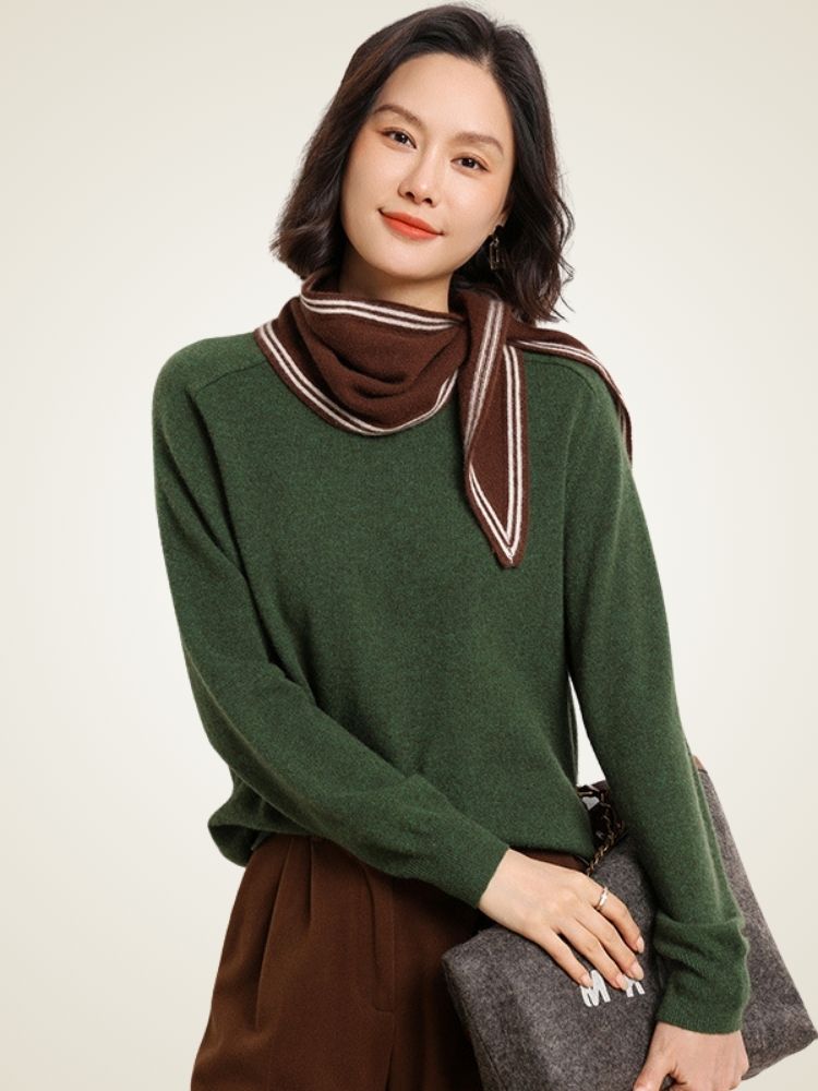 Valissa - Green Crewneck Cashmere Sweater | The Cashmere Studio