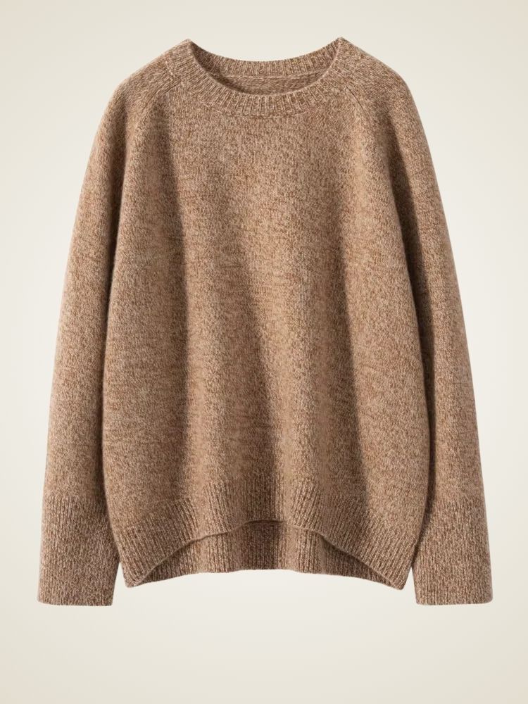 Iris - Camel Crewneck Cashmere Sweater | The Cashmere Studio
