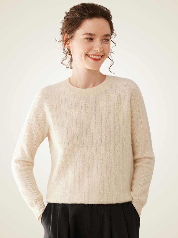 Larie - Ivory Ribbed Cashmere Sweater | The Cashmere Studio