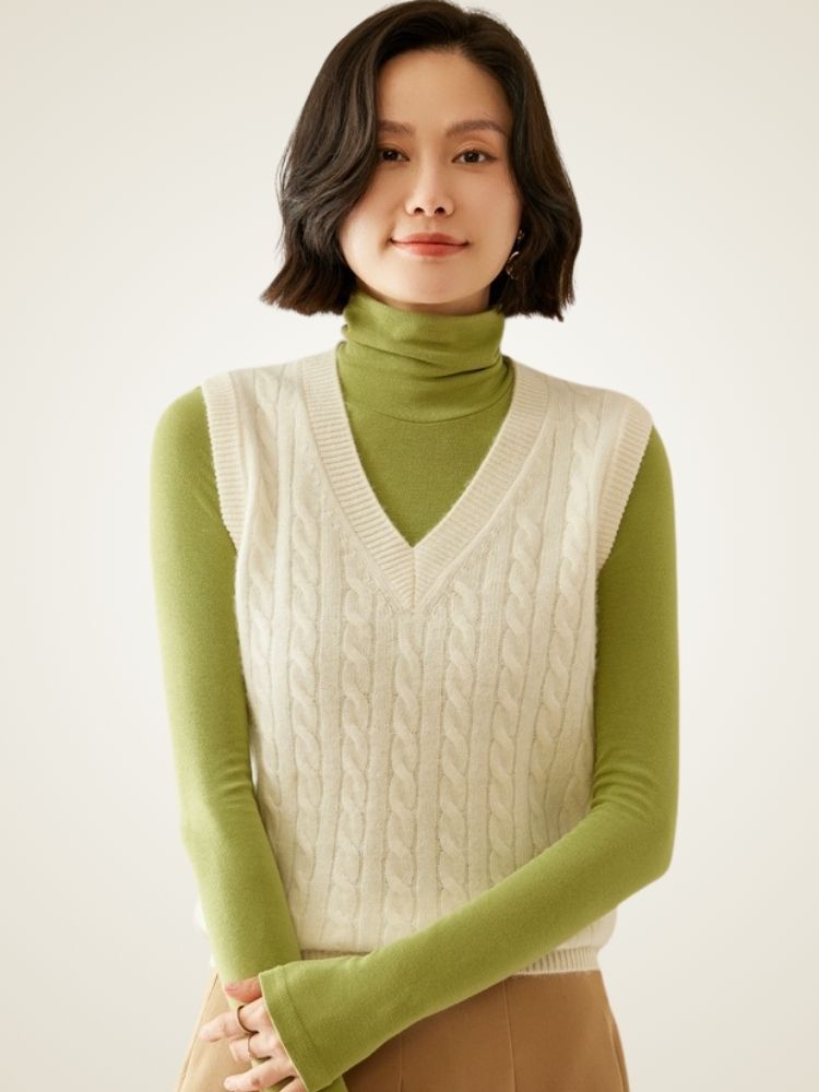 Marlene - Ivory Cable-Knit Cashmere Vest | The Cashmere Studio