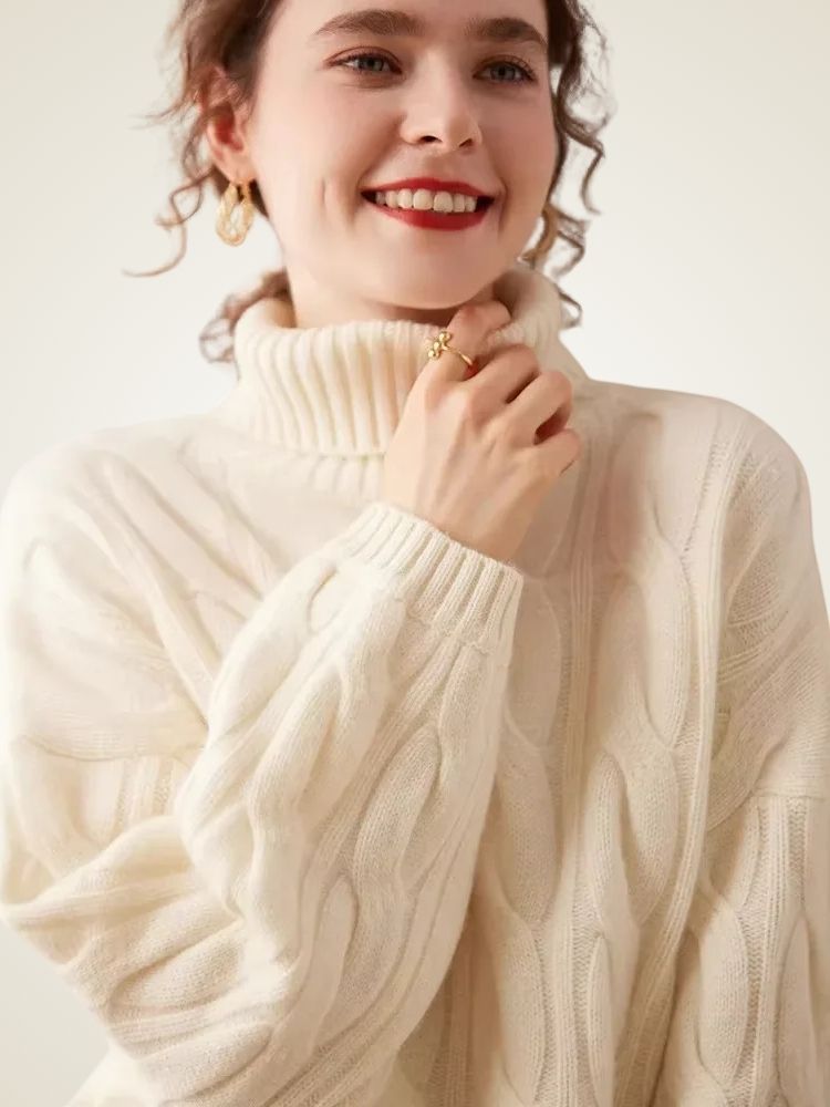 Jordana - Ivory Textured Cashmere Turtleneck | The Cashmere Studio