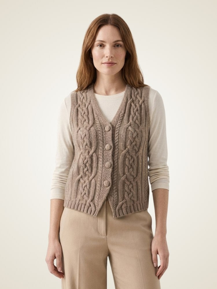 Levara - Cable-Knit Cashmere Vest | The Cashmere Studio