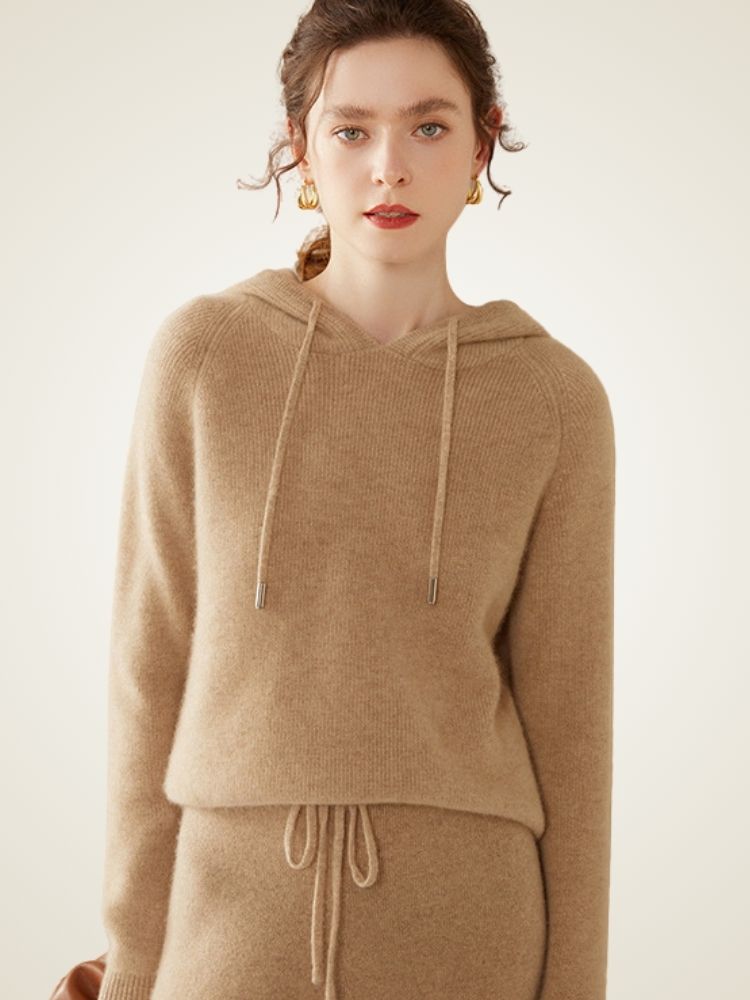 Colleen - Light Camel Ribbed Cashmere Hoodie | The Cashmere Studio