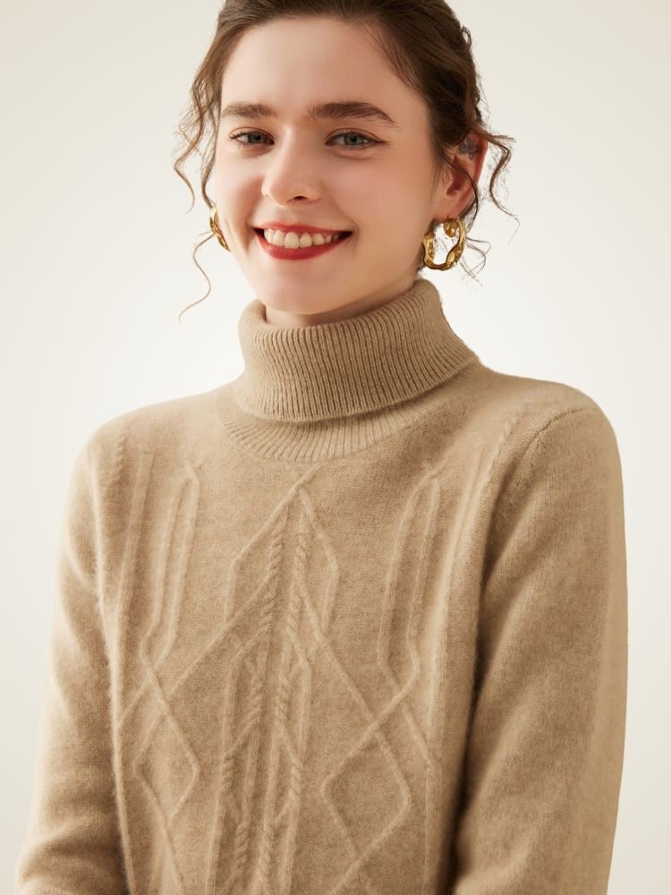 Oriana - Light Camel Cable-Knit Cashmere Turtleneck | The Cashmere Studio