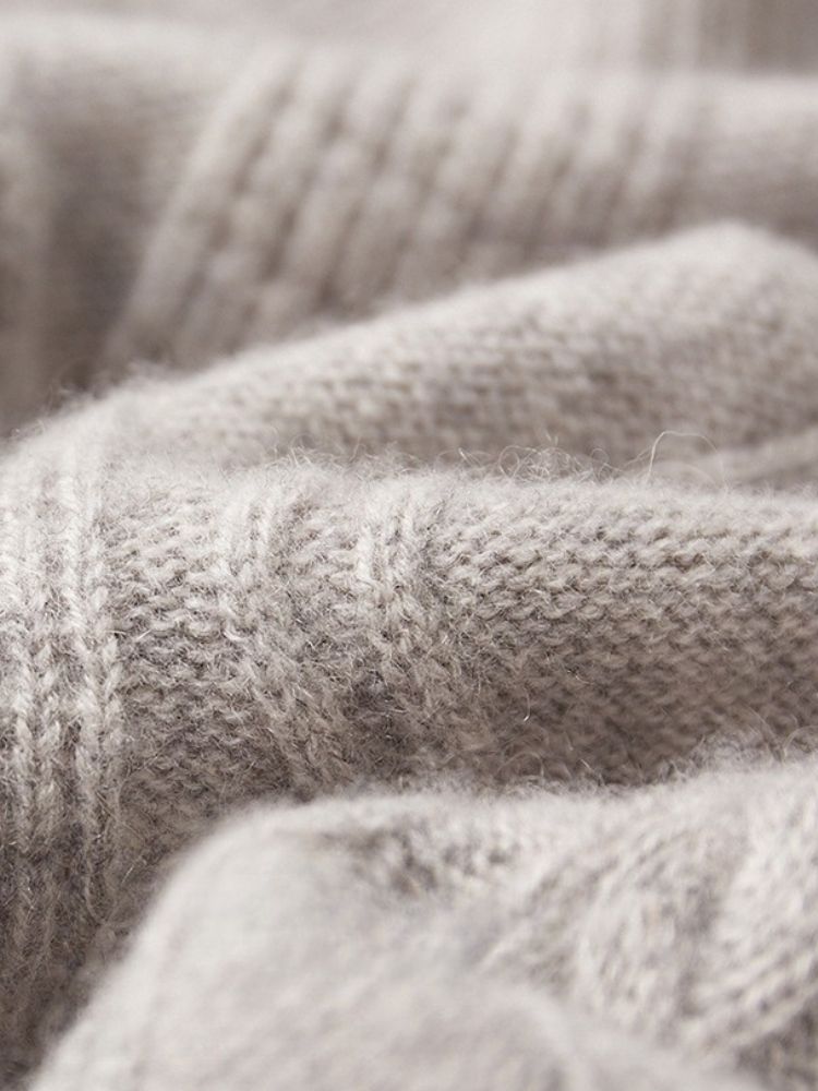 Hendrix - Light Gray Textured Cashmere Sweater | The Cashmere Studio
