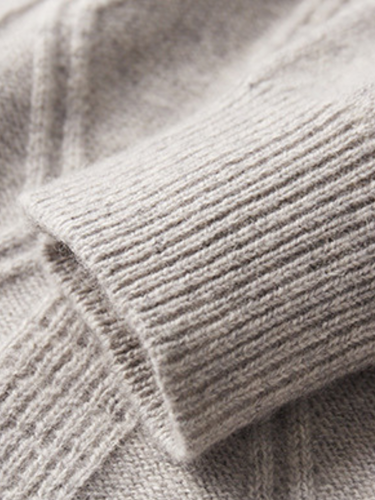 Hendrix - Light Gray Textured Cashmere Sweater | The Cashmere Studio