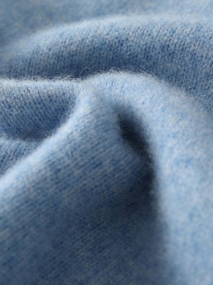 August - Men's Crewneck Cashmere Sweater | The Cashmere Studio