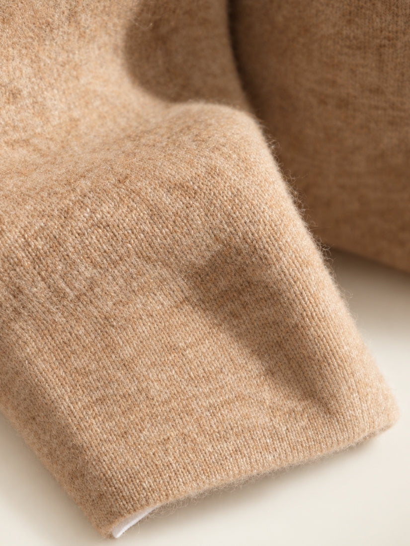 Orian — Beige Cashmere Air-Layer Knit Detail | The Cashmere Studio
