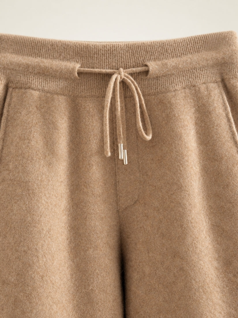 Orian — Beige Cashmere Jogger Pants Waistband Detail | The Cashmere Studio