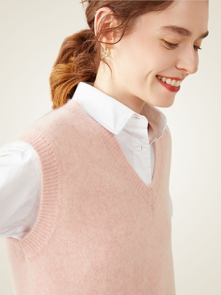 Lorene - Pink Classic Cashmere Vest | The Cashmere Studio