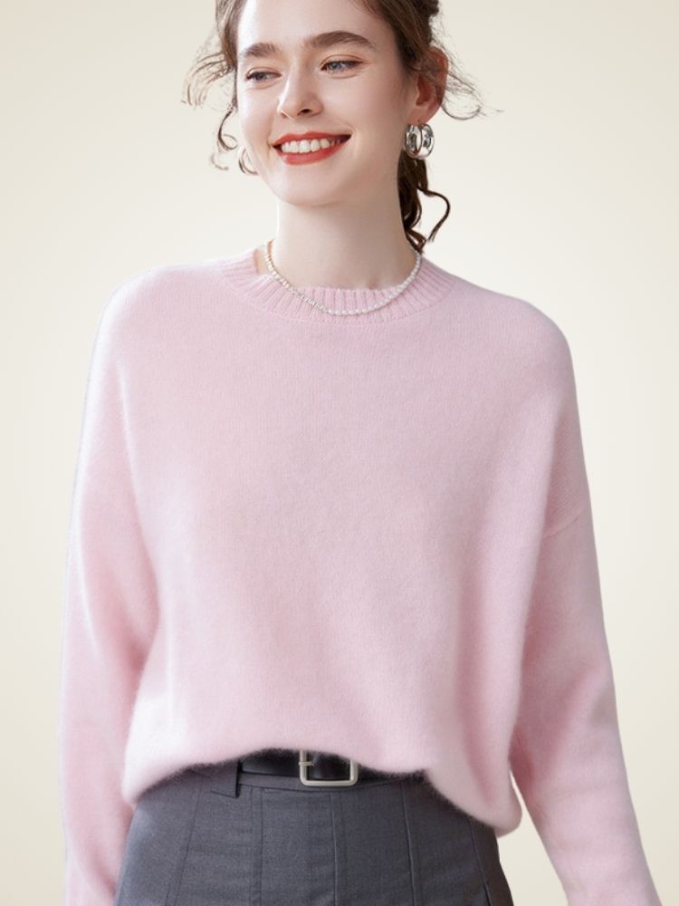 Zeliana - Pink Classic Cashmere Crewneck Sweater | The Cashmere Studio