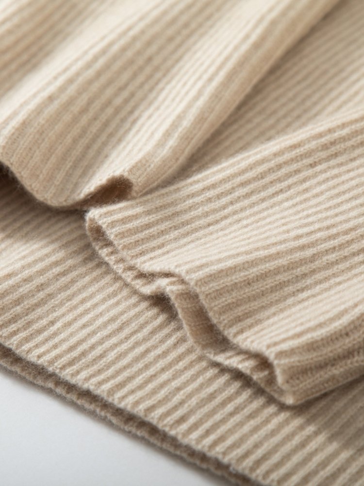 Ravelia - Ribbed Cashmere Sweater | The Cashmere Studio