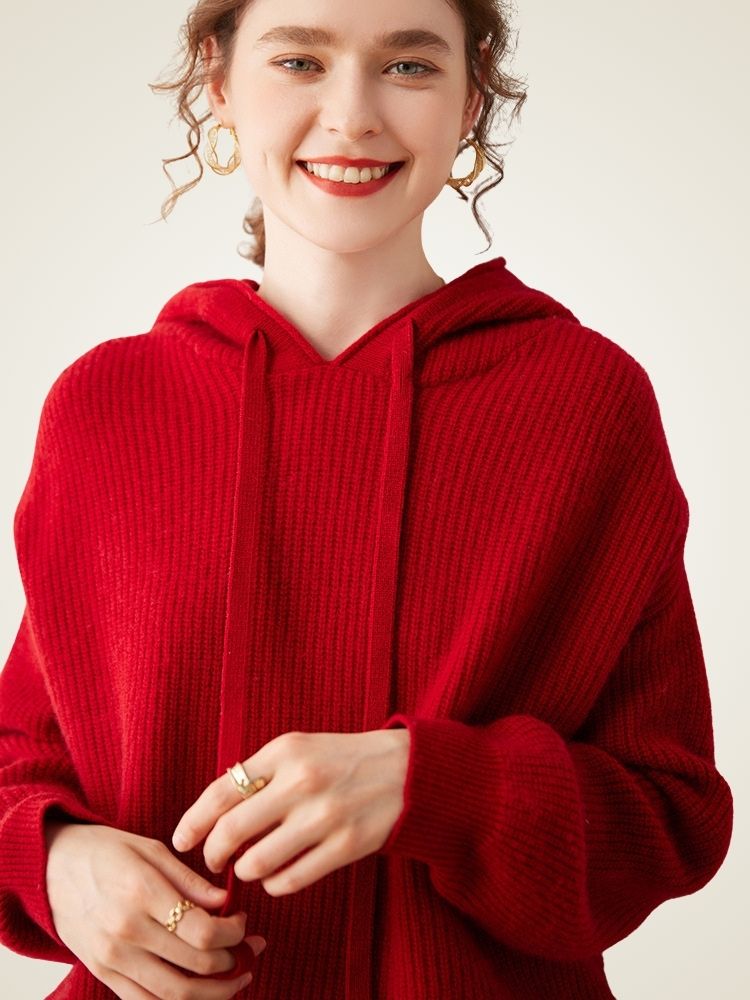 Johanna - Red Ribbed Cashmere Hoodie | The Cashmere Studio